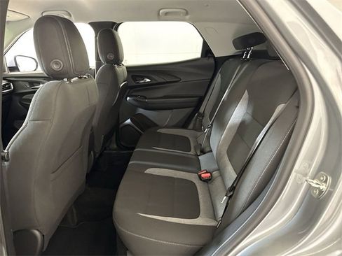 Used 2023 Chevrolet TrailBlazer LT image 28
