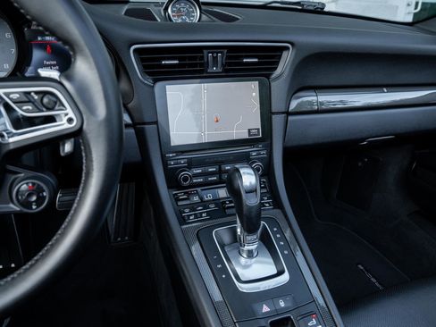 Used 2018 Porsche 911 Carrera 4S AWD/4WD image 14