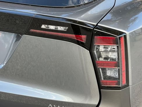 New 2026 Nissan Kicks SV AWD/4WD image 33