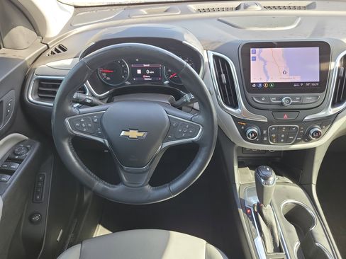 Used 2020 Chevrolet Equinox Premier image 19