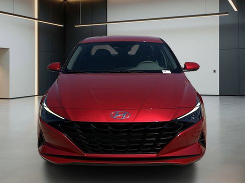 Certified 2023 Hyundai Elantra SEL FWD image 4