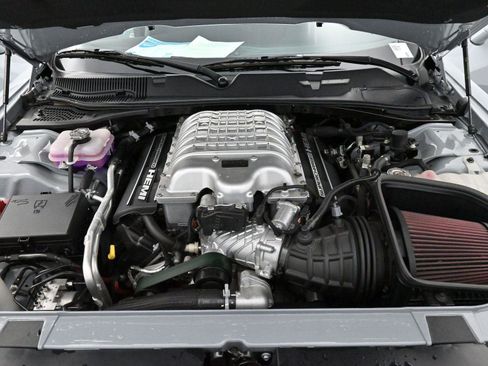 Used 2022 Dodge Challenger SRT Hellcat Redeye image 35