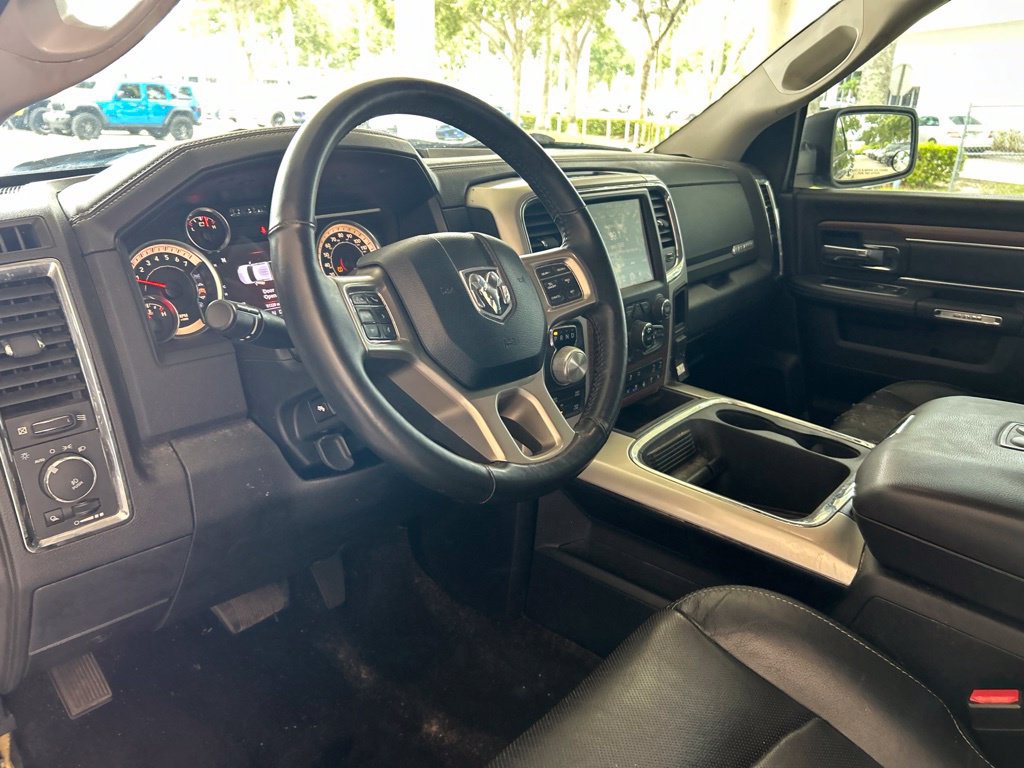 Used 2017 RAM 1500 Laramie AWD/4WD image 7