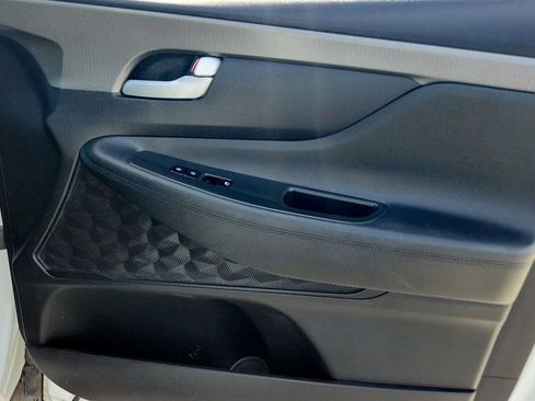Used 2020 Hyundai Santa Fe SE w/ Cargo Package FWD image 22