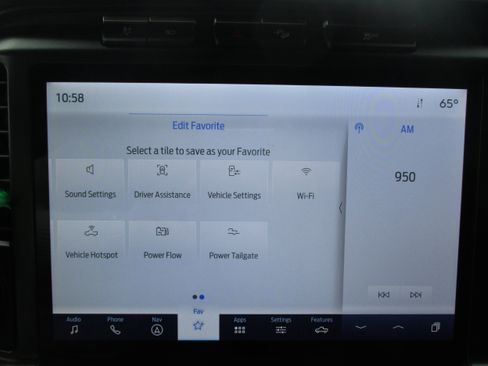 Used 2023 Ford F150 Lariat image 31