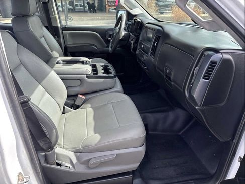 Used 2018 Chevrolet Silverado 2500 W/T image 15