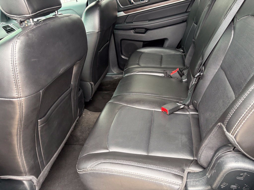 Used 2018 Ford Explorer Limited AWD/4WD image 14
