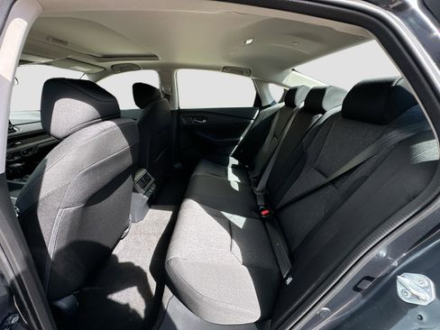 New 2025 Honda Accord SE image 19