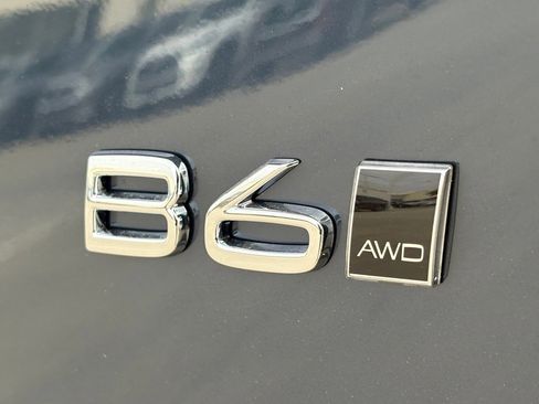 New 2026 Volvo XC90 B6 Ultra w/ Lounge Package image 10