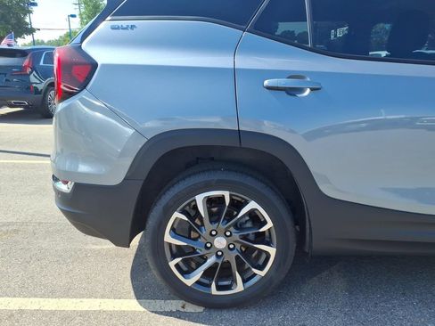 Used 2023 GMC Terrain SLT w/ Tech Package AWD/4WD image 25