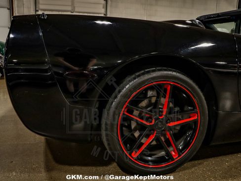 Used 2002 Chevrolet Corvette Convertible w/ Preferred Equipment Group2 image 69