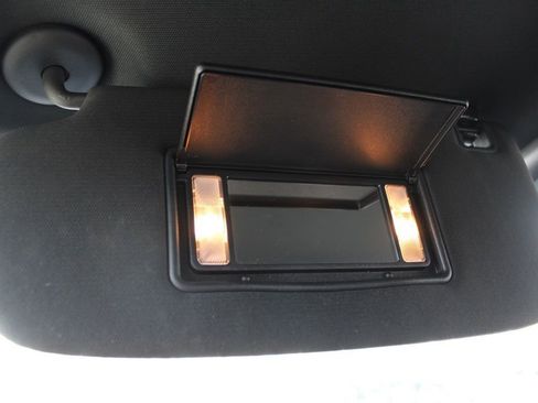 Used 2021 Jeep Grand Cherokee Laredo X image 44