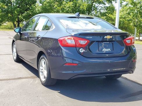 Used 2016 Chevrolet Cruze LT w/ LT Convenience Package FWD image 4
