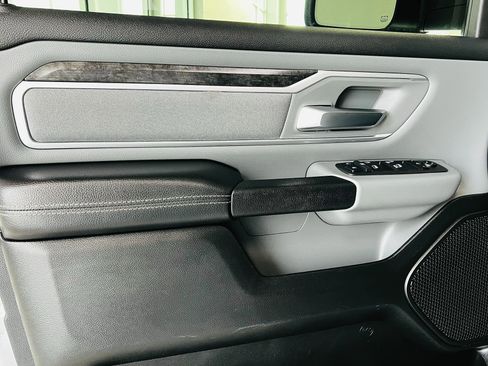 Used 2020 RAM 1500 Big Horn image 10