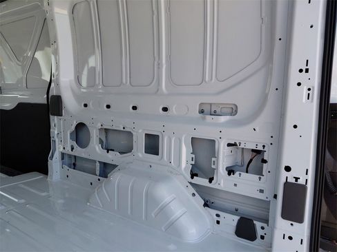 New 2025 Ford Transit 250 148 Medium Roof image 25