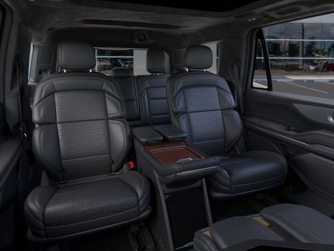 New 2026 Lincoln Navigator Black Label AWD/4WD image 11