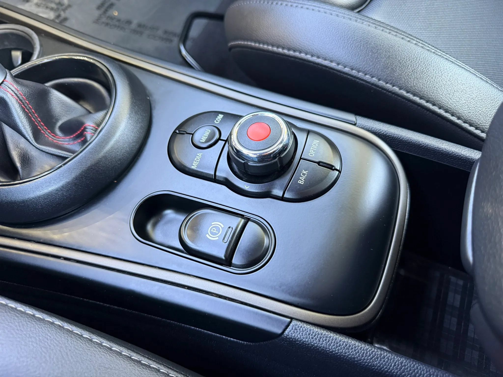 Used 2019 MINI Cooper Countryman S w/ Storage Package FWD image 22