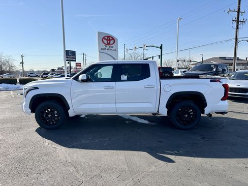 New 2026 Toyota Tundra SR5 image 16