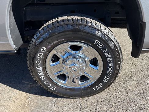 Used 2024 RAM 2500 Tradesman w/ Chrome Appearance Group image 9