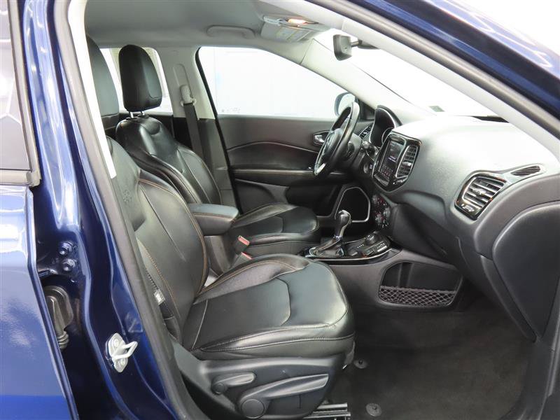 Used 2019 Jeep Compass Limited w/ Safety & Security Group AWD/4WD image 35