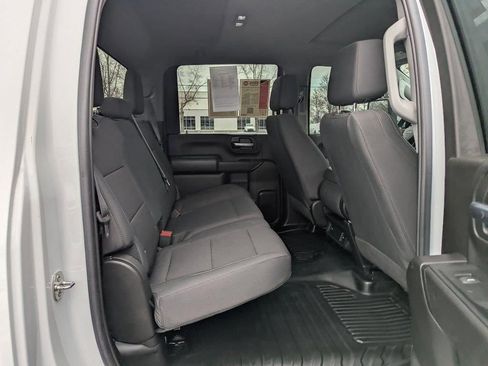 Used 2024 Chevrolet Silverado 3500 W/T image 17