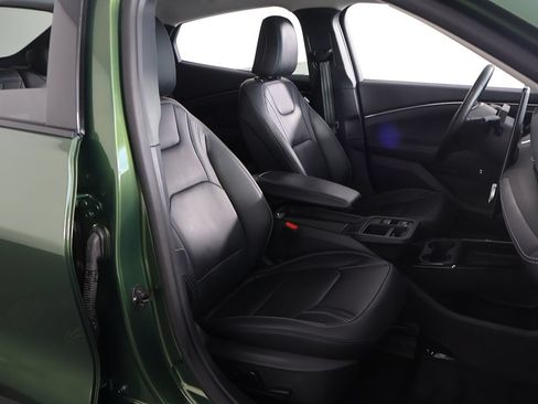 Used 2025 Ford Mustang Mach-E Premium AWD/4WD image 32