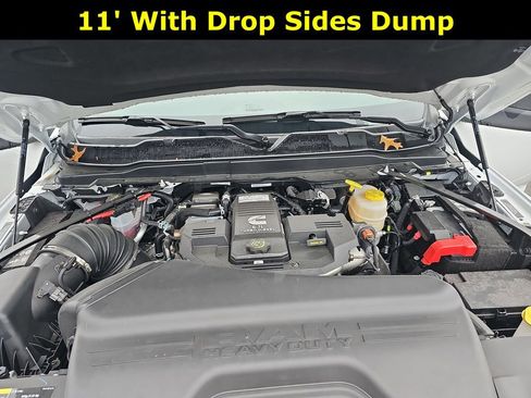 New 2024 RAM 3500 Tradesman image 28
