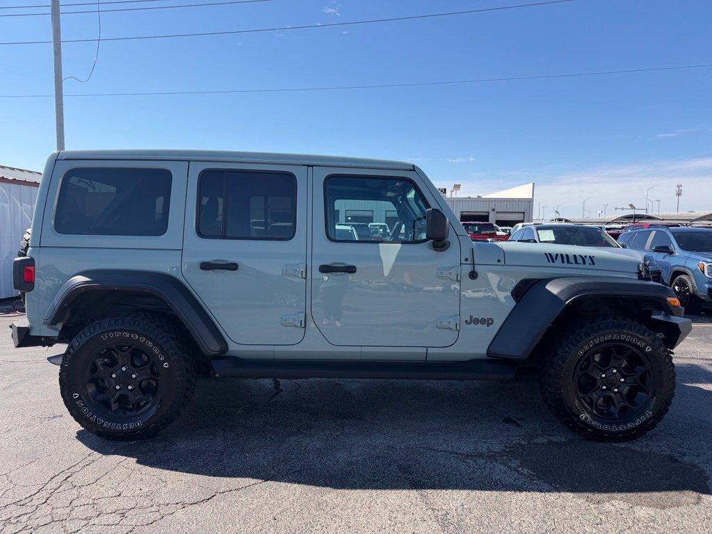 Used 2023 Jeep Wrangler Unlimited w/ Sun & Screen Package AWD/4WD image 4