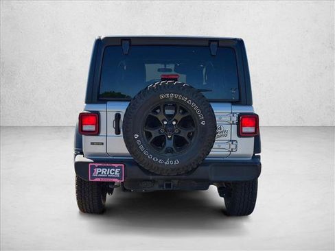 Used 2022 Jeep Wrangler Unlimited Sport AWD/4WD image 6