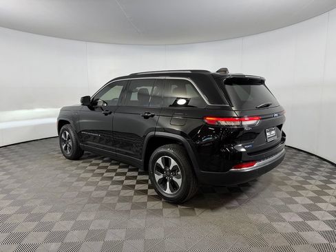 Used 2024 Jeep Grand Cherokee Limited 4xe AWD/4WD image 9