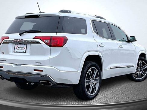 Used 2019 GMC Acadia Denali w/ Technology Package image 2