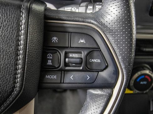 Used 2025 Toyota 4Runner TRD Off-Road AWD/4WD image 21