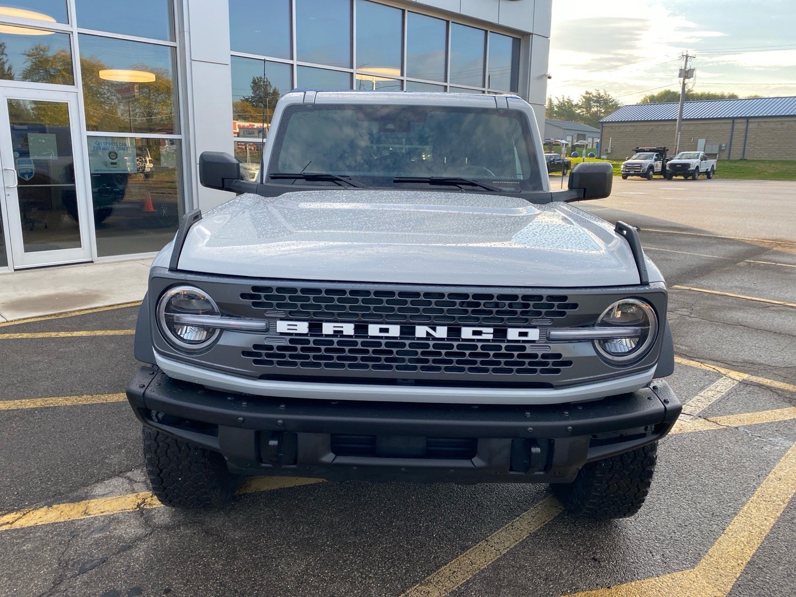 Used 2026 Ford Bronco Badlands AWD/4WD image 9