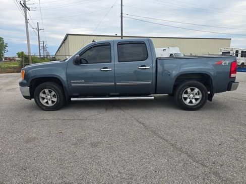 Used 2013 GMC Sierra 1500 SLE w/ Power Tech Package AWD/4WD image 7
