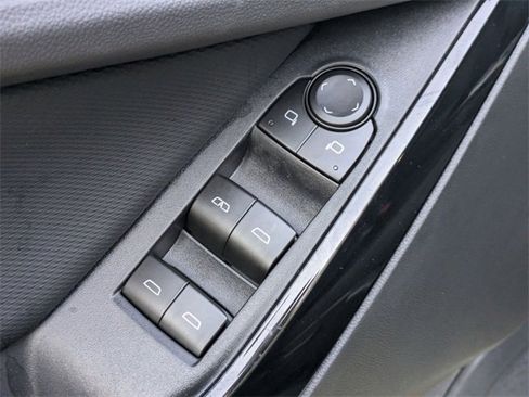 New 2026 Chevrolet Equinox LT image 9