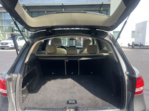 Certified 2019 Mercedes-Benz GLC 300 4MATIC image 34