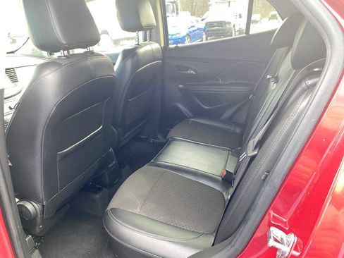 Used 2019 Buick Encore Sport Touring image 11