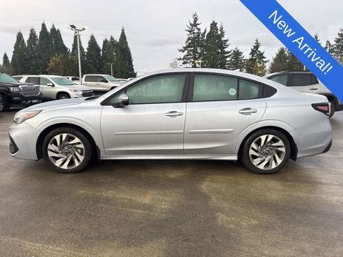 Used 2025 Subaru Legacy Limited image 4