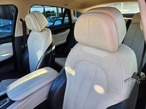 Used 2015 BMW X6 xDrive35i image 12