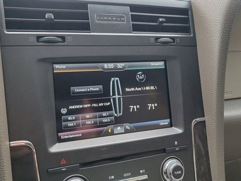 Used 2015 Lincoln Navigator 4WD image 30