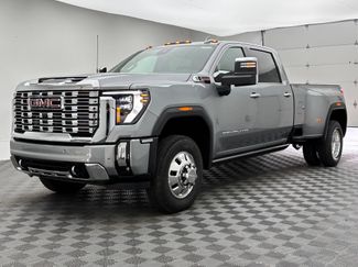 New 2026 GMC Sierra 3500 Denali w/ Denali Reserve Package AWD/4WD video 2