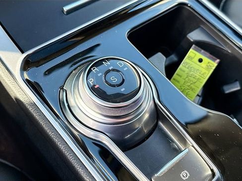 Certified 2020 Ford Edge SEL w/ Convenience Package image 19