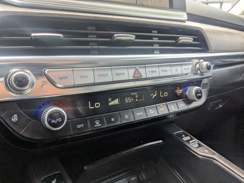 Used 2021 Kia Telluride SX w/ Nightfall Edition Package AWD/4WD image 19