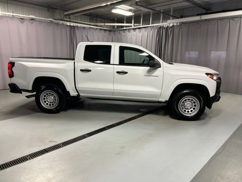 Used 2024 Chevrolet Colorado W/T w/ WT Convenience Package II image 8