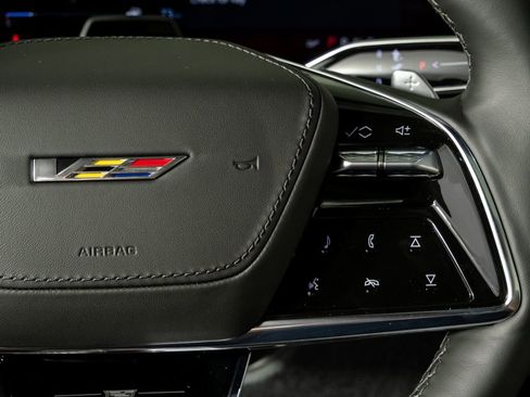 Used 2026 Cadillac Escalade V image 11