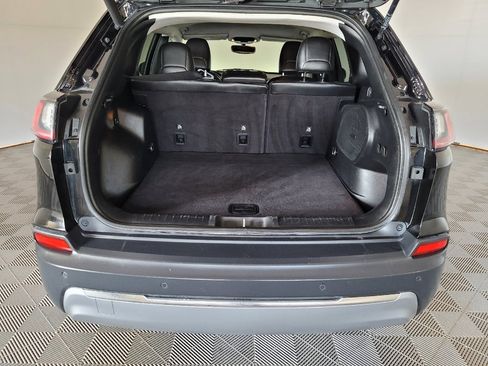 Used 2020 Jeep Cherokee Limited FWD image 29