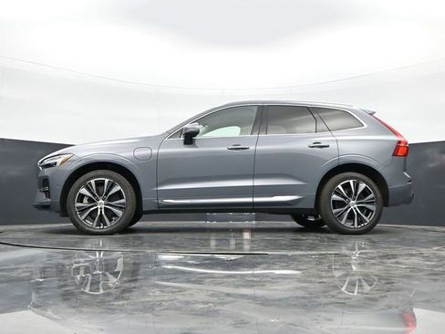 Used 2022 Volvo XC60 T8 Inscription Expression w/ Advanced Package AWD/4WD image 38