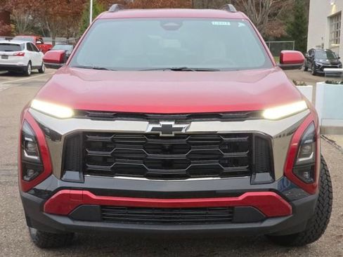 New 2026 Chevrolet Equinox ACTIV w/ Convenience Package III FWD image 19