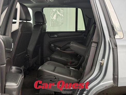 Used 2018 GMC Yukon SLT w/ Premium Edition AWD/4WD image 12