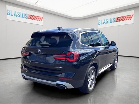 Used 2024 BMW X3 xDrive30i image 3